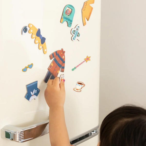 Mıknatıslı Giydirme Oyunu – Kız & Erkek